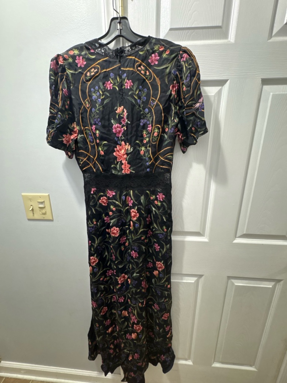FARM Rio Black Belle Garden Lenzing™ Ecovero™ Viscose Maxi Dress - Picture 3 of 5